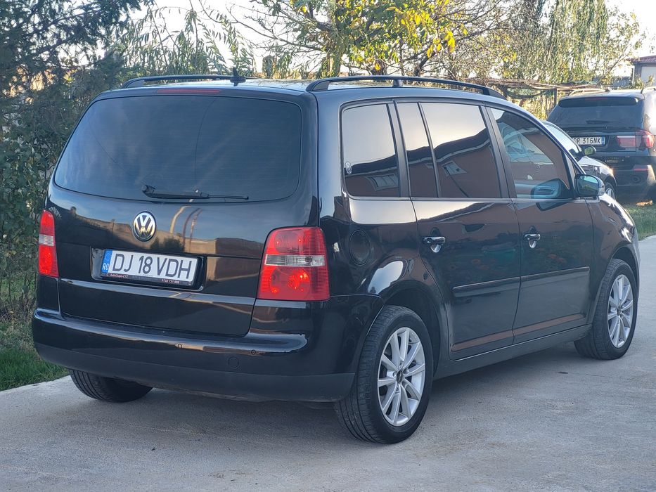Volkswagen Touran 7 Locuri Schimb / Variante