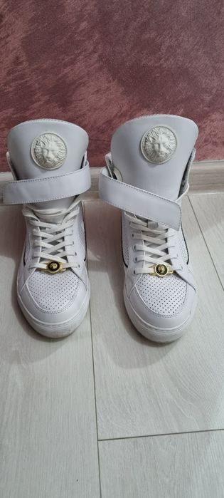 Vand ghete VERSACE nr 41-42 originale