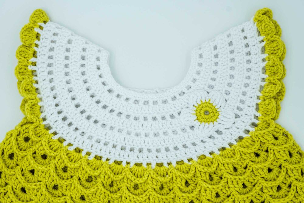 Rochita crosetata bebe 6 luni - 1 an