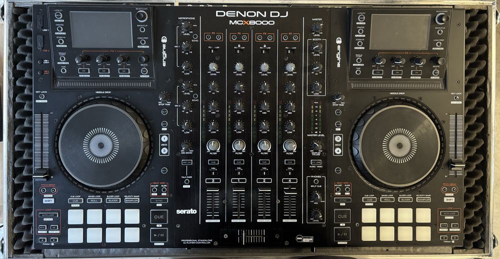 Dj конзола DENON DJ MCX8000