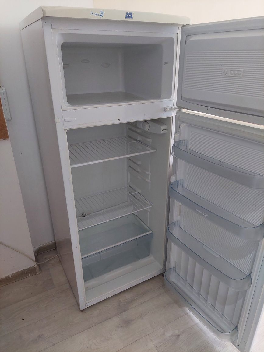 Продам Холодильника.