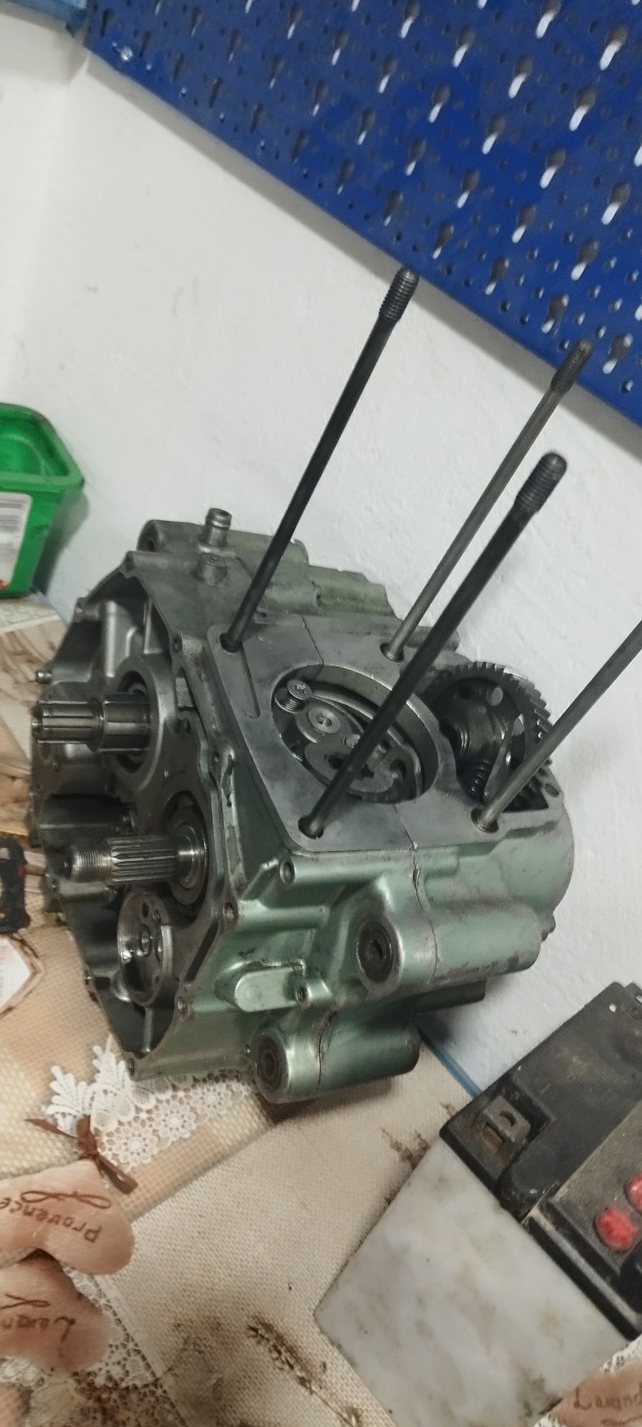 Dezmembrez motor 250 CC 125 CC