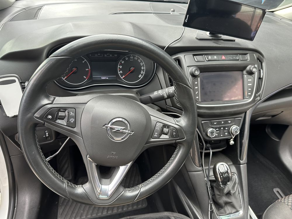 Opel Zafira C Tourer
