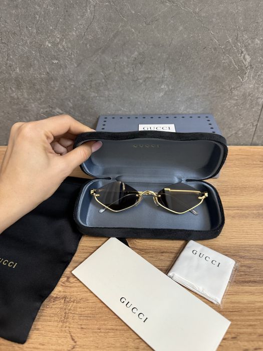 Очки солнцезащитные Gucci