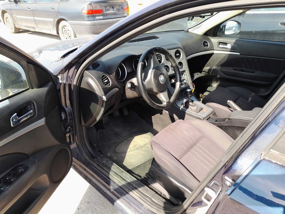 На части! Alfa Romeo 159 SW 1.9JTDm