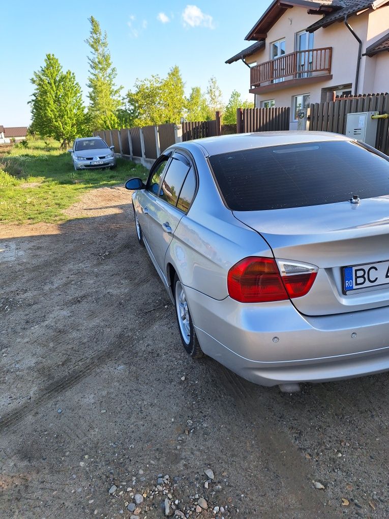 bmw seria 3/ 318 d/2006 luna 09