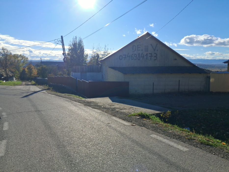 De vânzare casa +teren