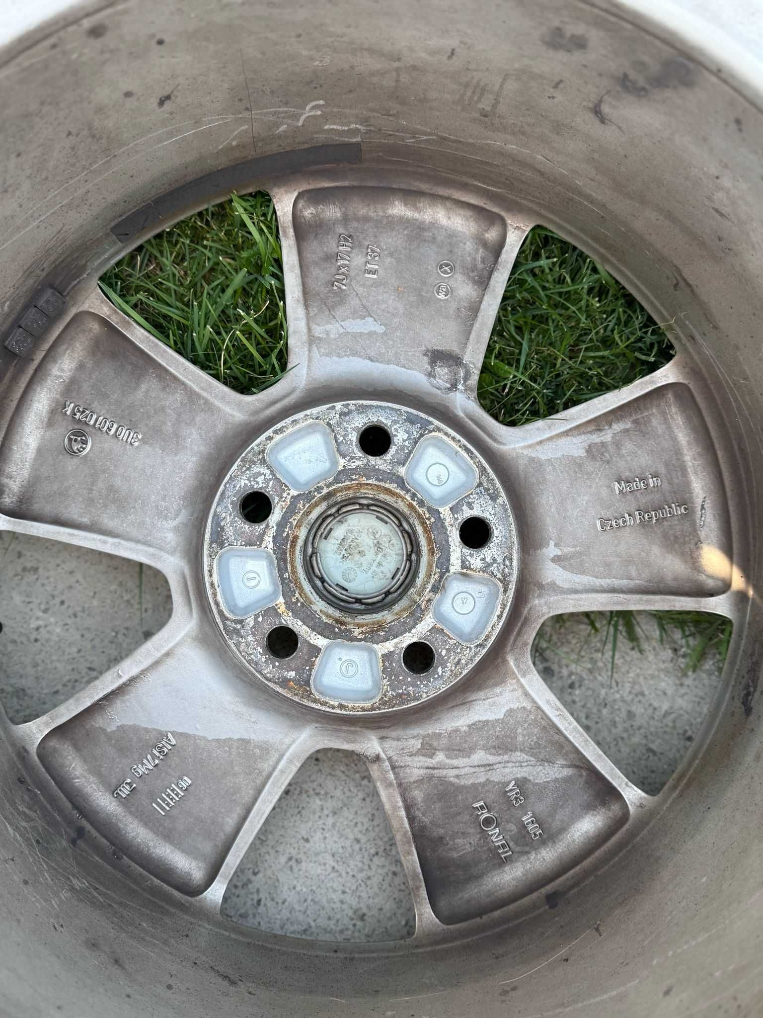 Set jante Skoda/VW +anvelope vara 225/50/17