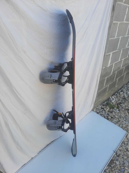 Сноуборд HEAD 147см.   с автомати.