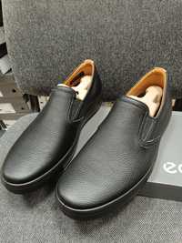Обувь от бренда ECCO .