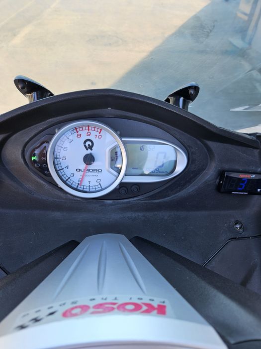 Quadro 350 se conduce cu B