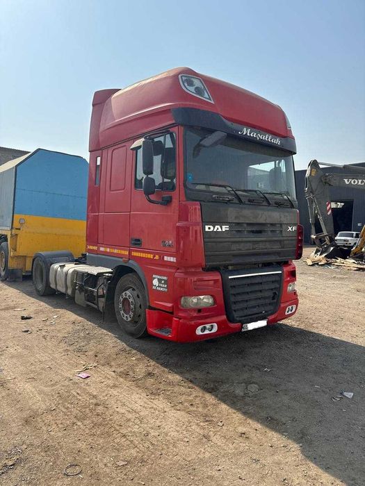 Продается тягач DAF XF 460 Евро 5, 2013 г. , Мега Высокая кабина.