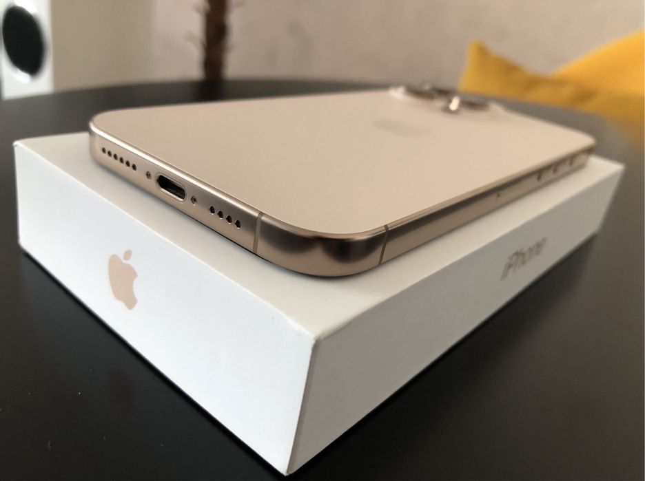 iPhone 16 PRO MAX / 256 GB / Accept Schimburi