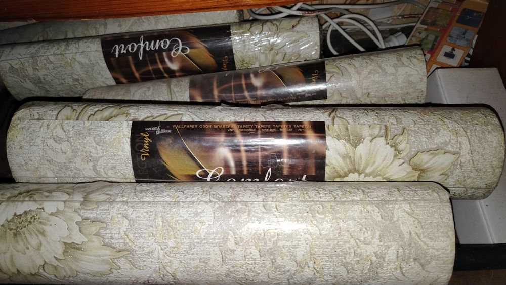Продаются обои украинские