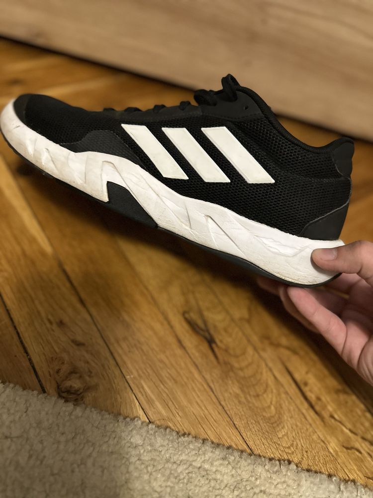 Adidas perforformance Amplimove