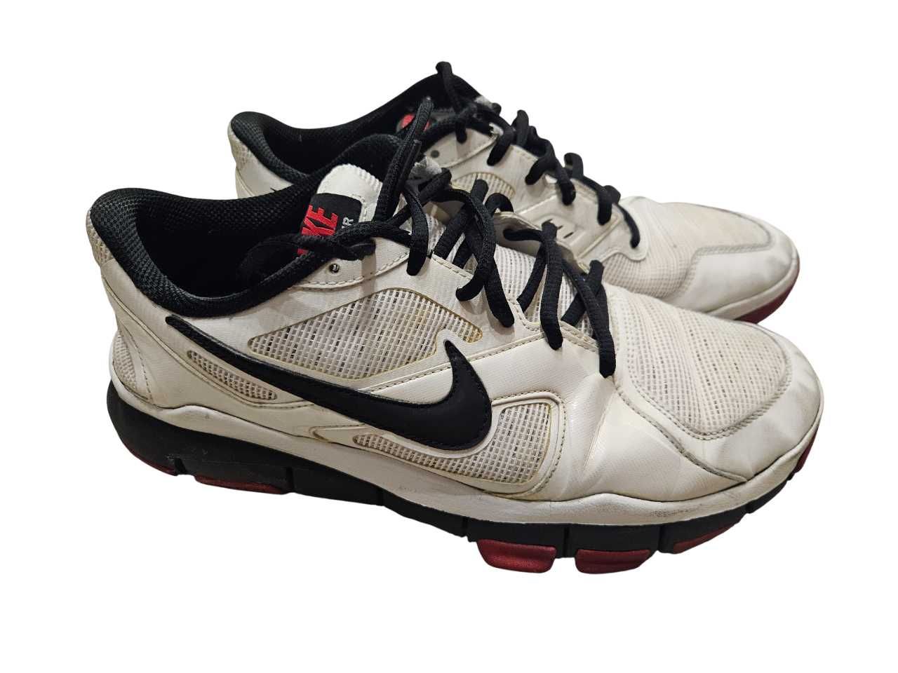 Adidasi Nike Free Tr Training & Gym