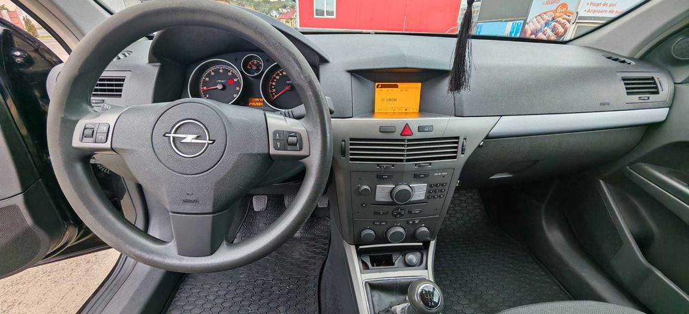 Vand Opel Astra H 1.6 benzina