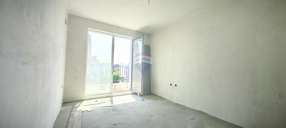 Двустаен апартамент за продажба, кв.Погреби