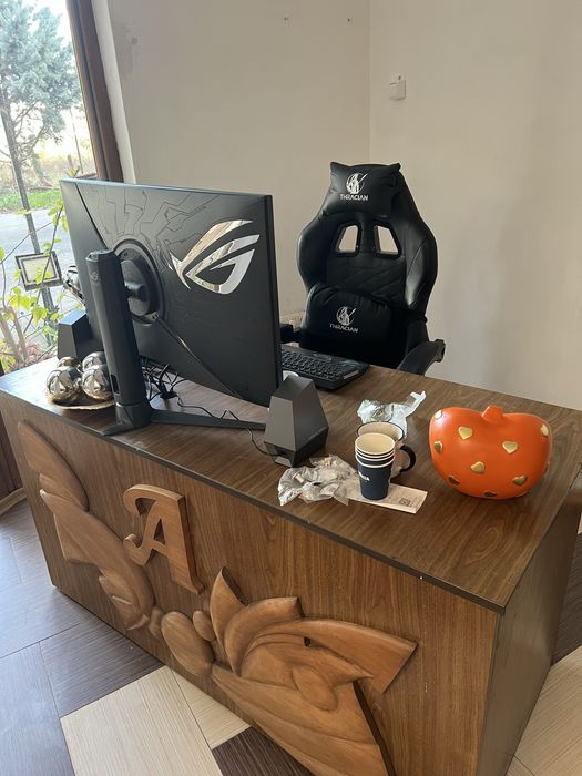 Дава се под наем Офис в к.к. Дюни - 40 кв.м за 230 € - Снимка #1