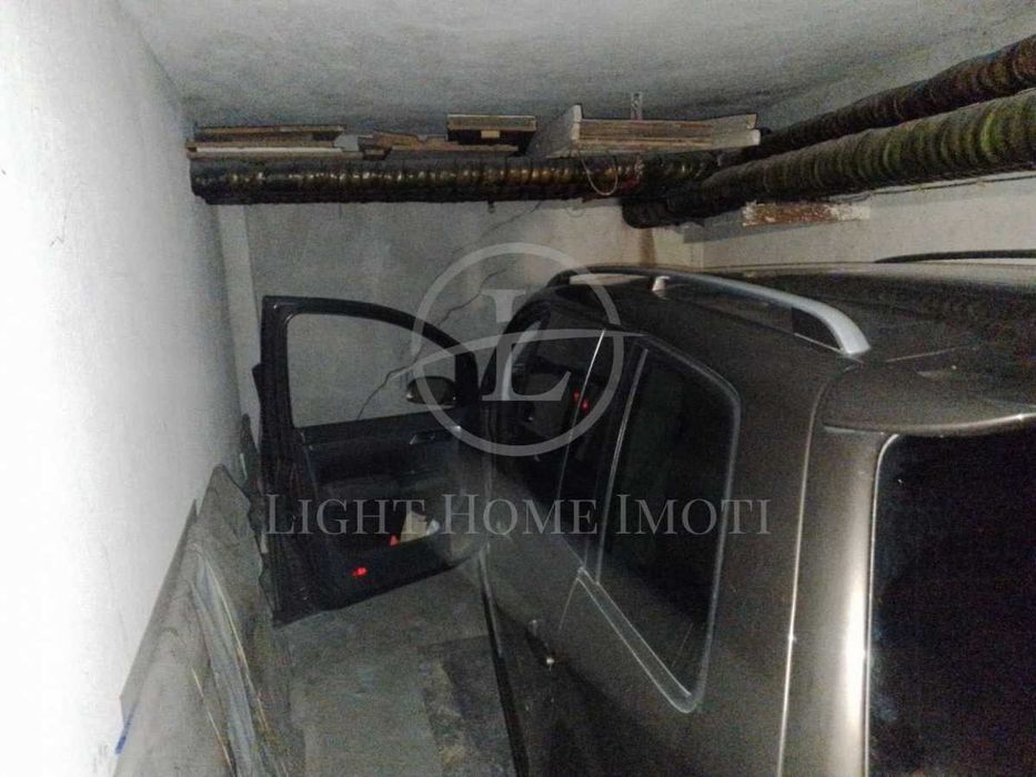 Продава се Гараж / Паркомясто в Пловдив, Мараша - 18 кв.м за 1762 €/кв.м - Снимка #2