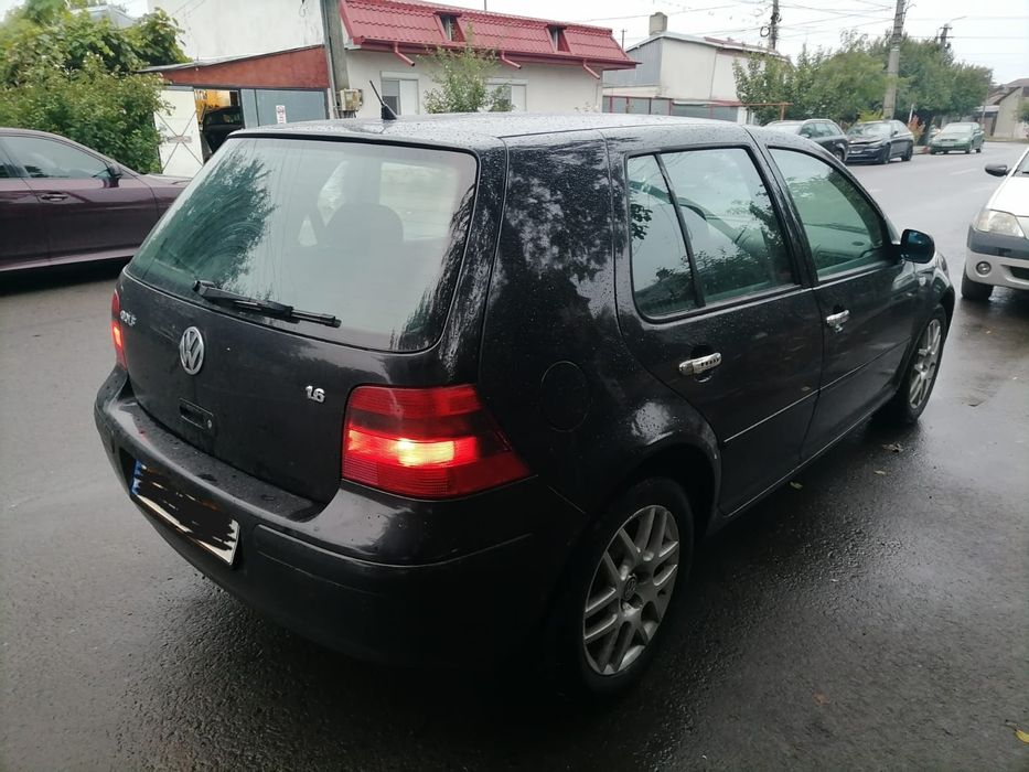 Golf 4 An 2003 1.6 benzină