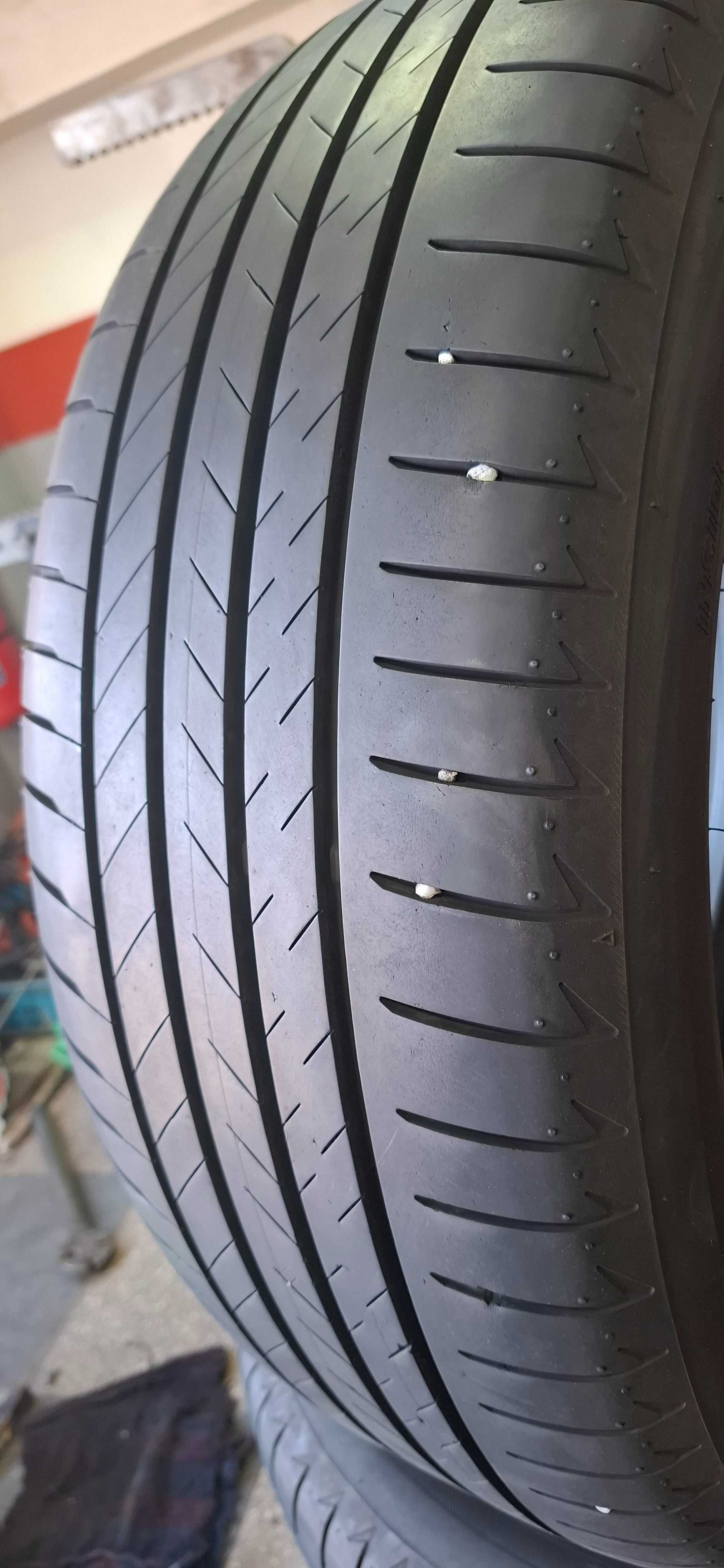 4бр. 235/55/19 Bridgestone 7mm грайфер, дот 22г. Безплатен монтаж