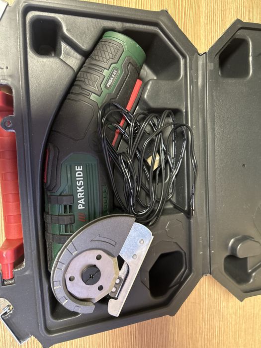 Акумулаторен утед за рязане parkside