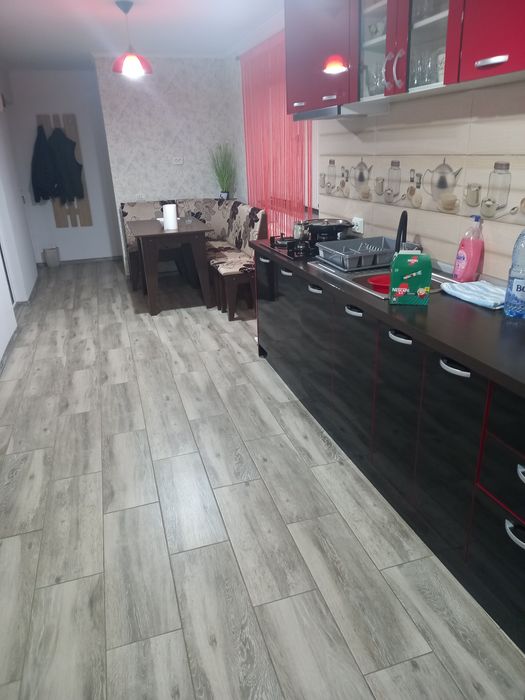 Vând/ schimb cu apartament casa