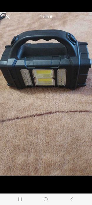 Vând doua lanterne una solară și una pentru cap !