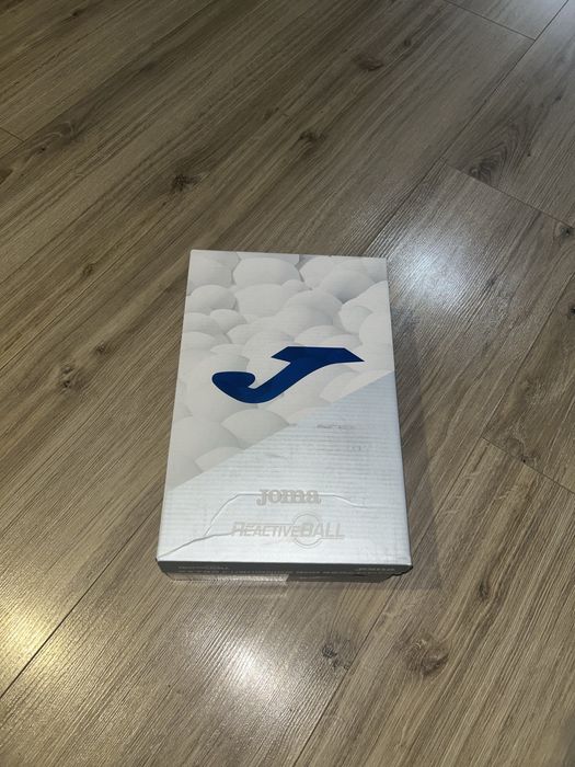 Продаю обувь joma новая