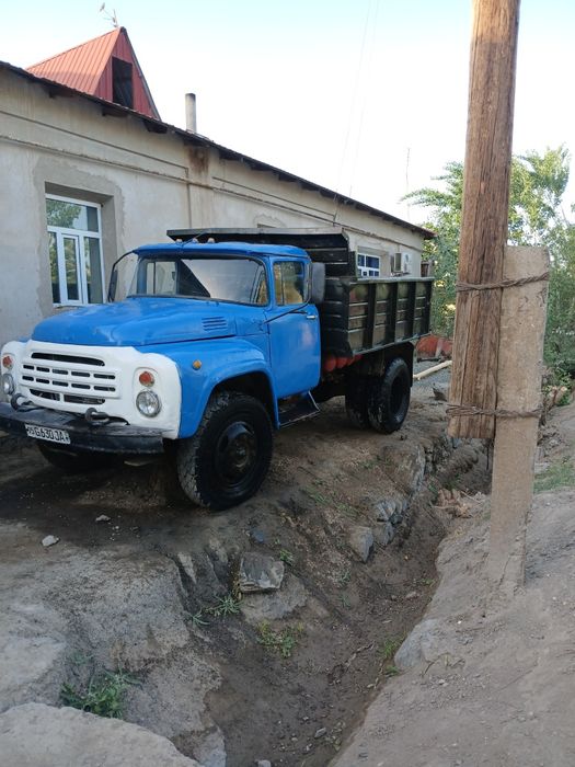 Zil 130 sotiladi