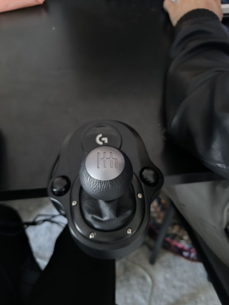 Rul/ Logitech g29