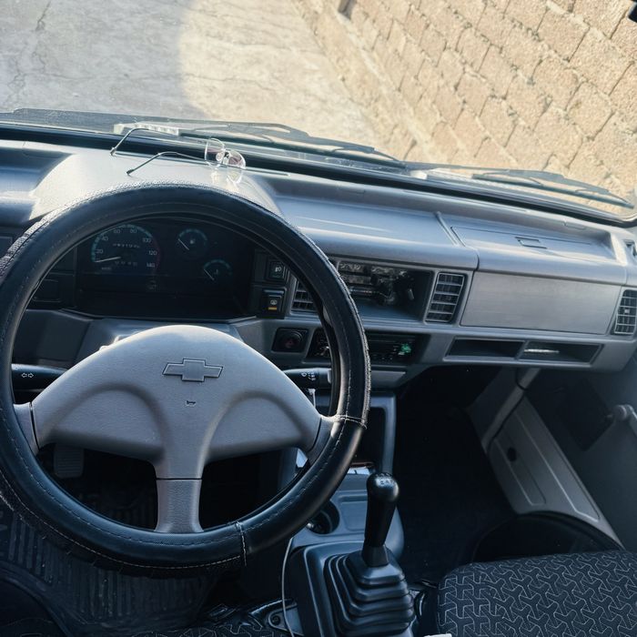 Chevrolet damas 2024