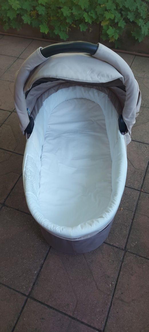 Детска количка Baby Design Lupo