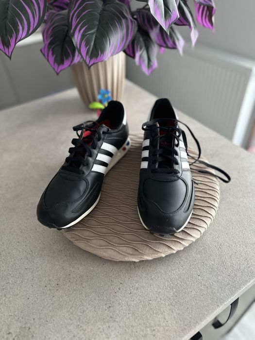 Adidas la trainer black