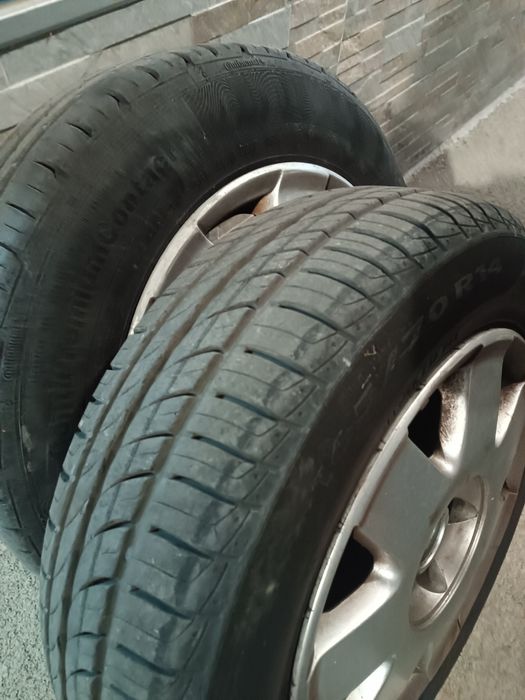 Летни автомобилни гуми