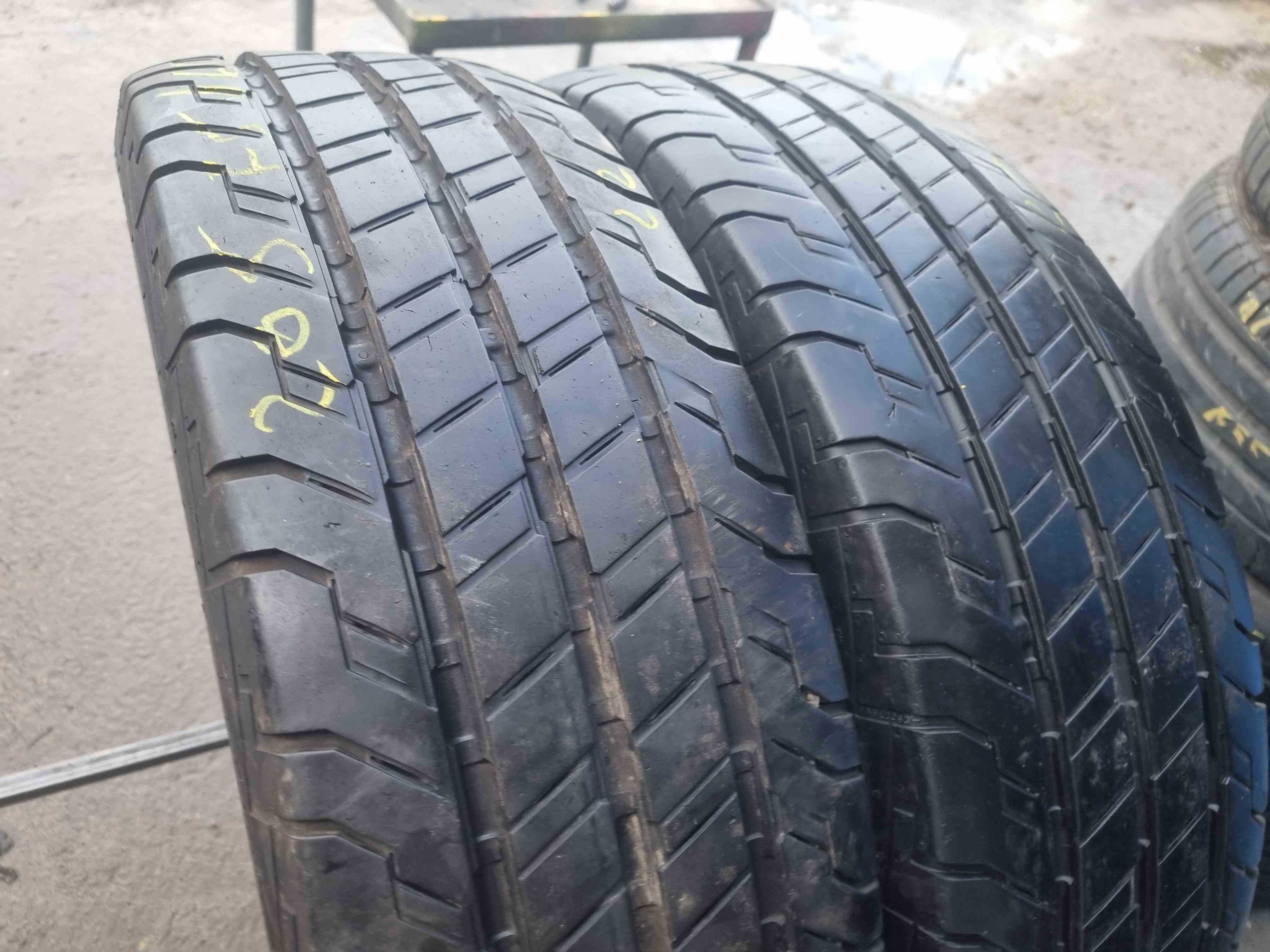 SET 2 Anvelope Vara 205/75 R16C CONTINENTAL ContiVanContact 100