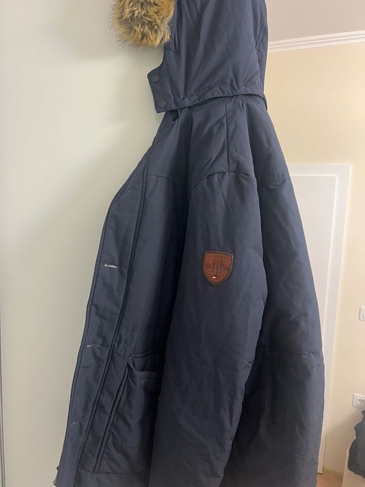 Яке  tommy hilfiger