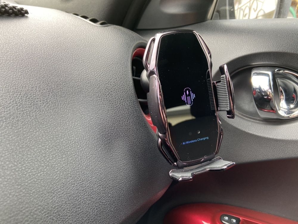 Incarcator Auto Suport Wireless Fast Charging cu brate mobile