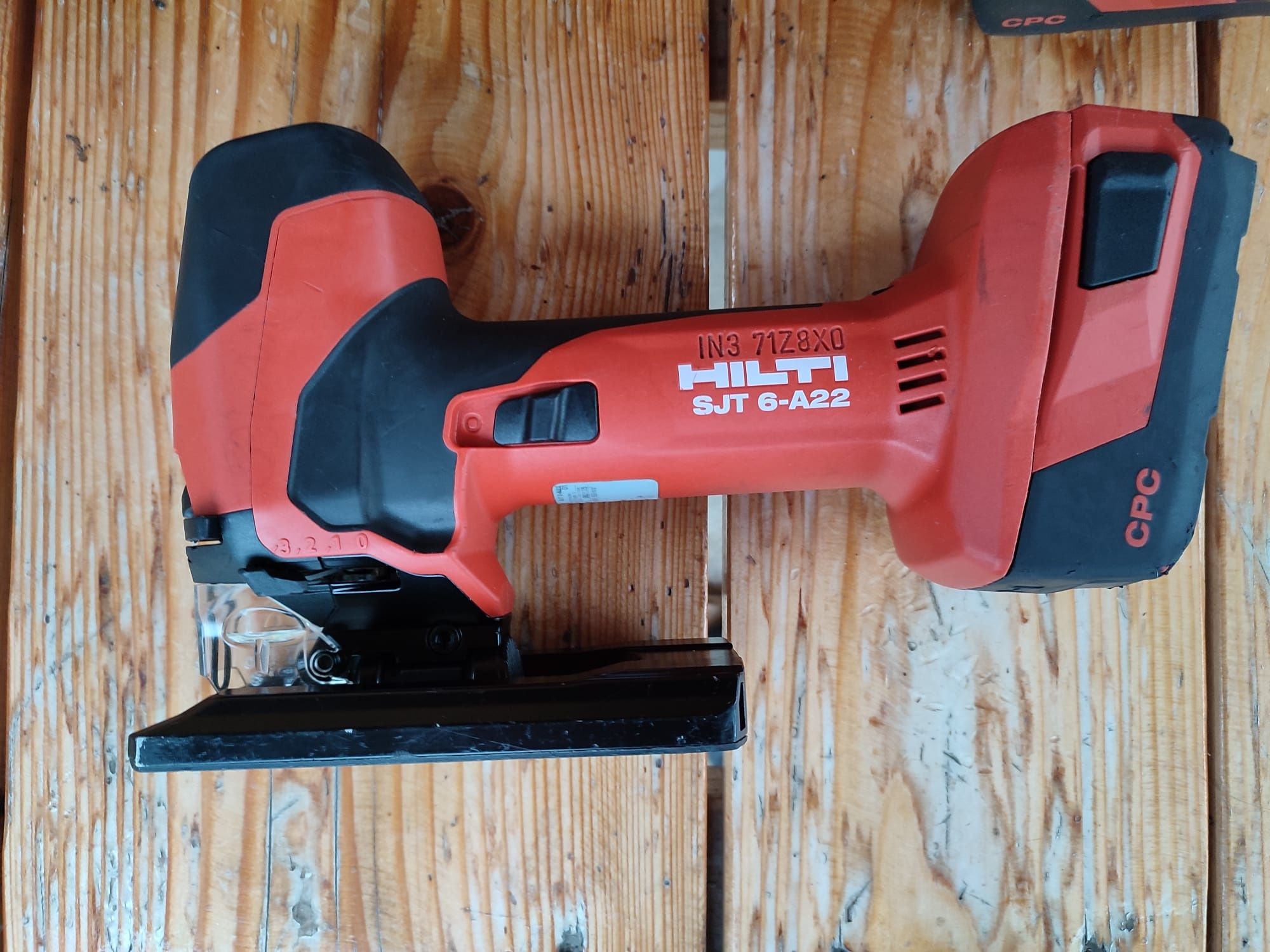 Hilti ferestrau pe acumulator