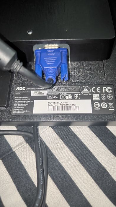 Vând PC folosit , si monitor AOC, pret negociabil