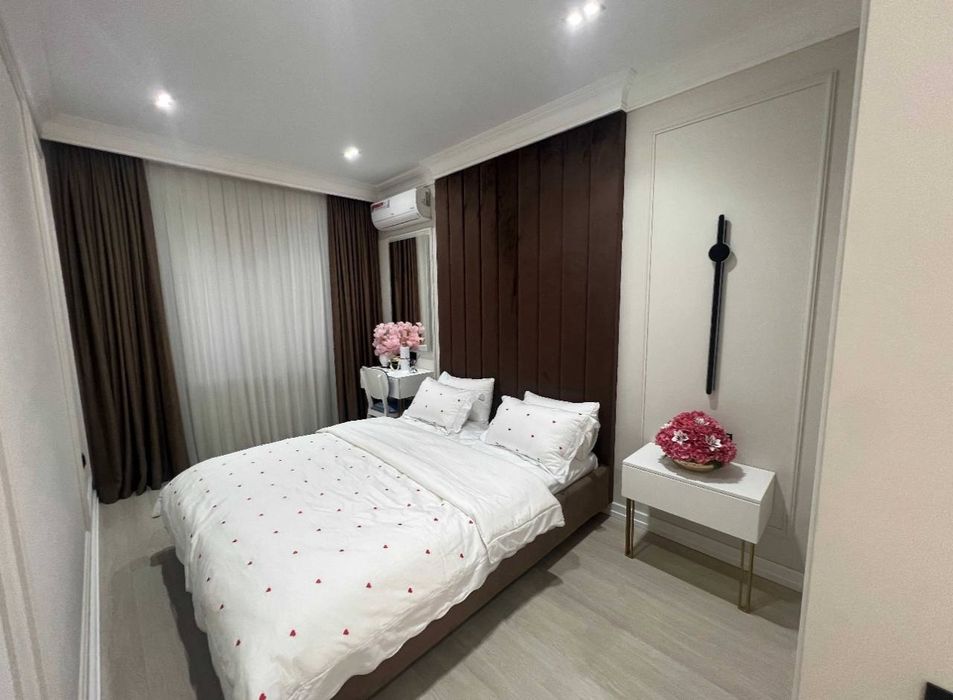 Сдаётся 3х ком квартира на улице Чехова, ор-р: клиника Федорович,108м²