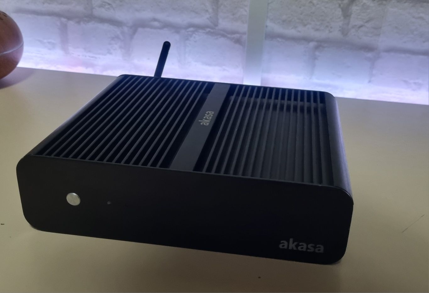 MINI PC: Pasiv i5 4460s/8GB RAM/SSD 256GB/Wireless/Fanless/Alimentator