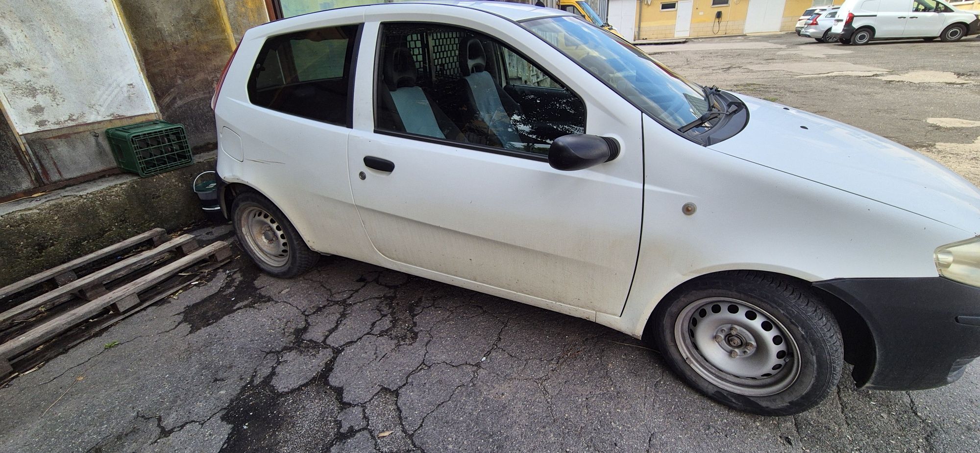 Fiat Punto товарно