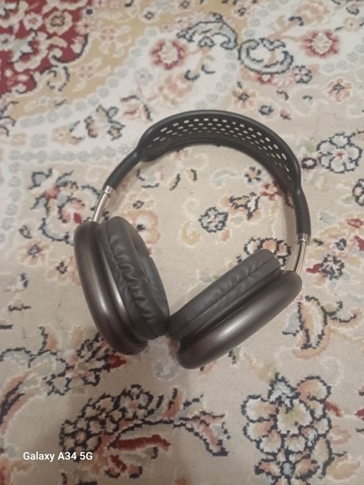Наушники бу  Airpods Max