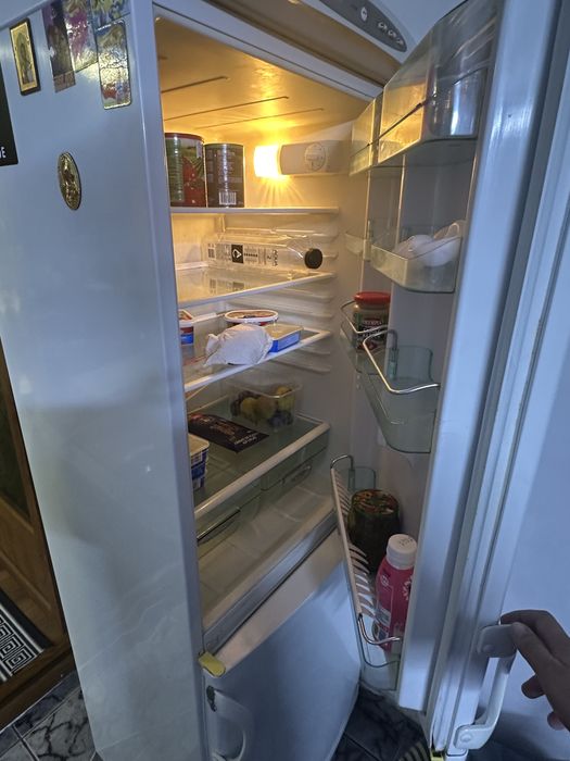 Frigider cu congelator