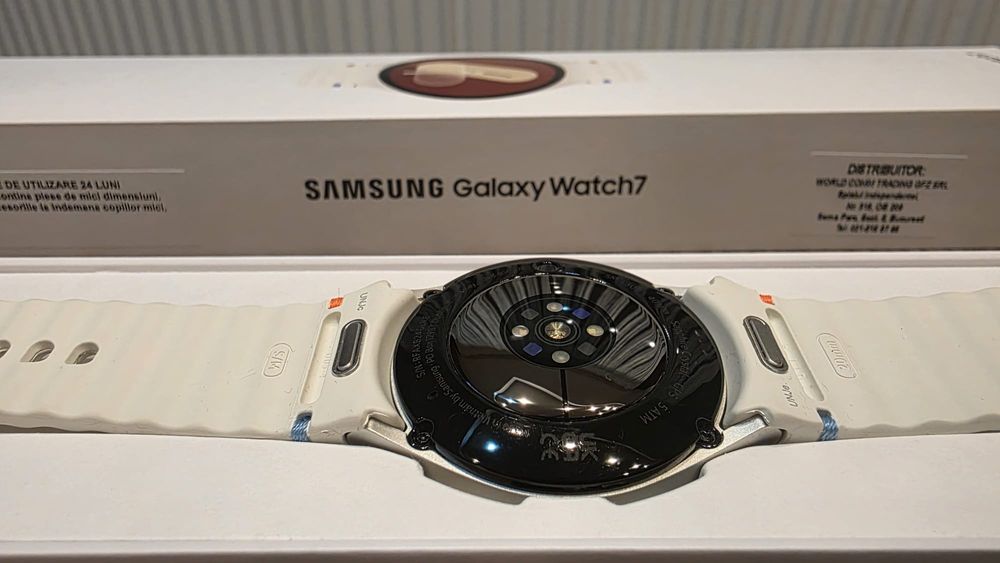 Samsung Galaxy Watch7, 40mm, BT, In garanție până in decembrie 2026