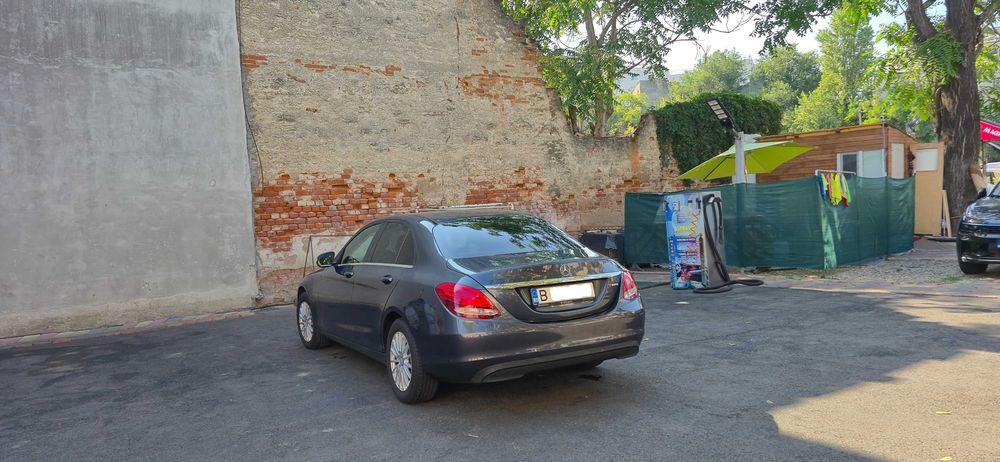 Vand Mercedes C220 W205, 170 CP, motorina, manuala 6 trepte, an 2014