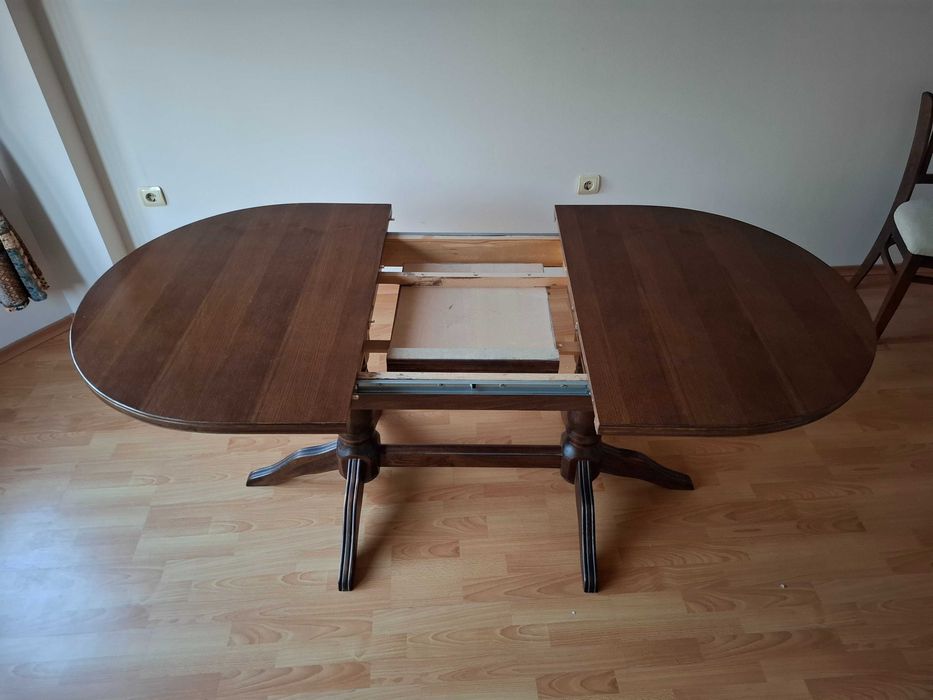 Дървена маса и 6 стола