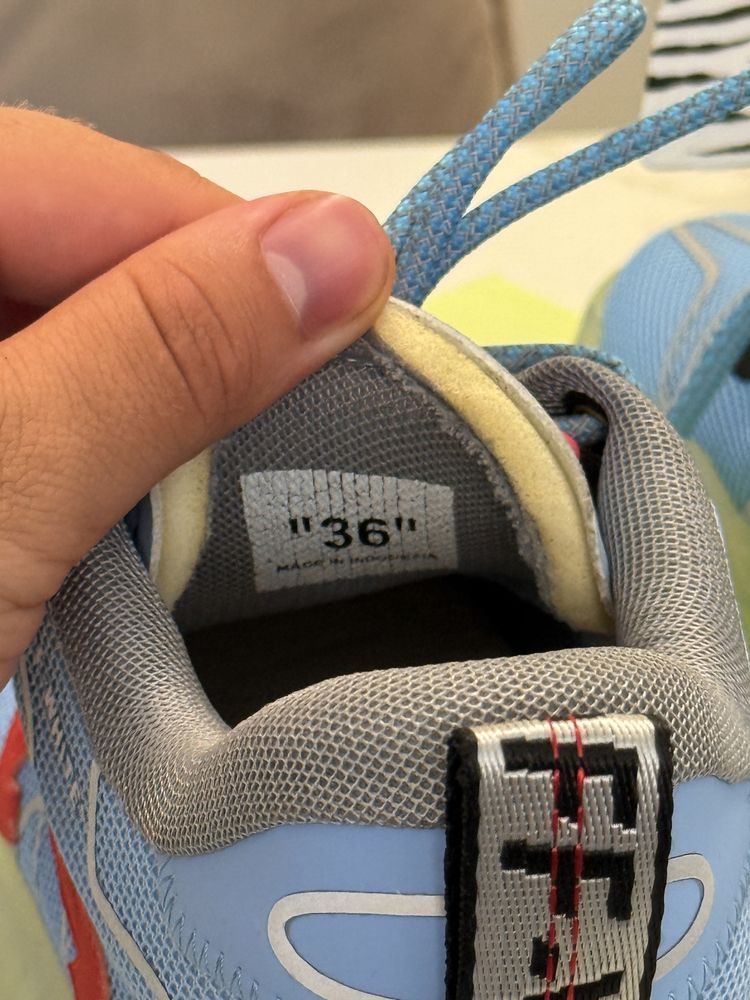 Off white odsy transparent